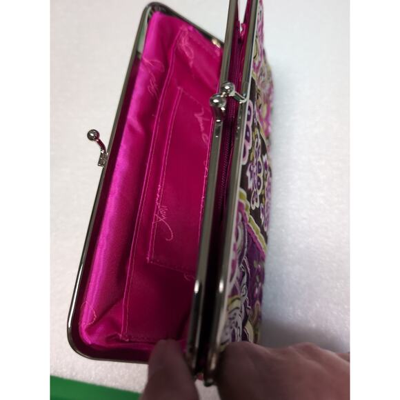 Vera Bradley Very Berry Paisley Double Kisslock Wallet - Picture 5 of 5